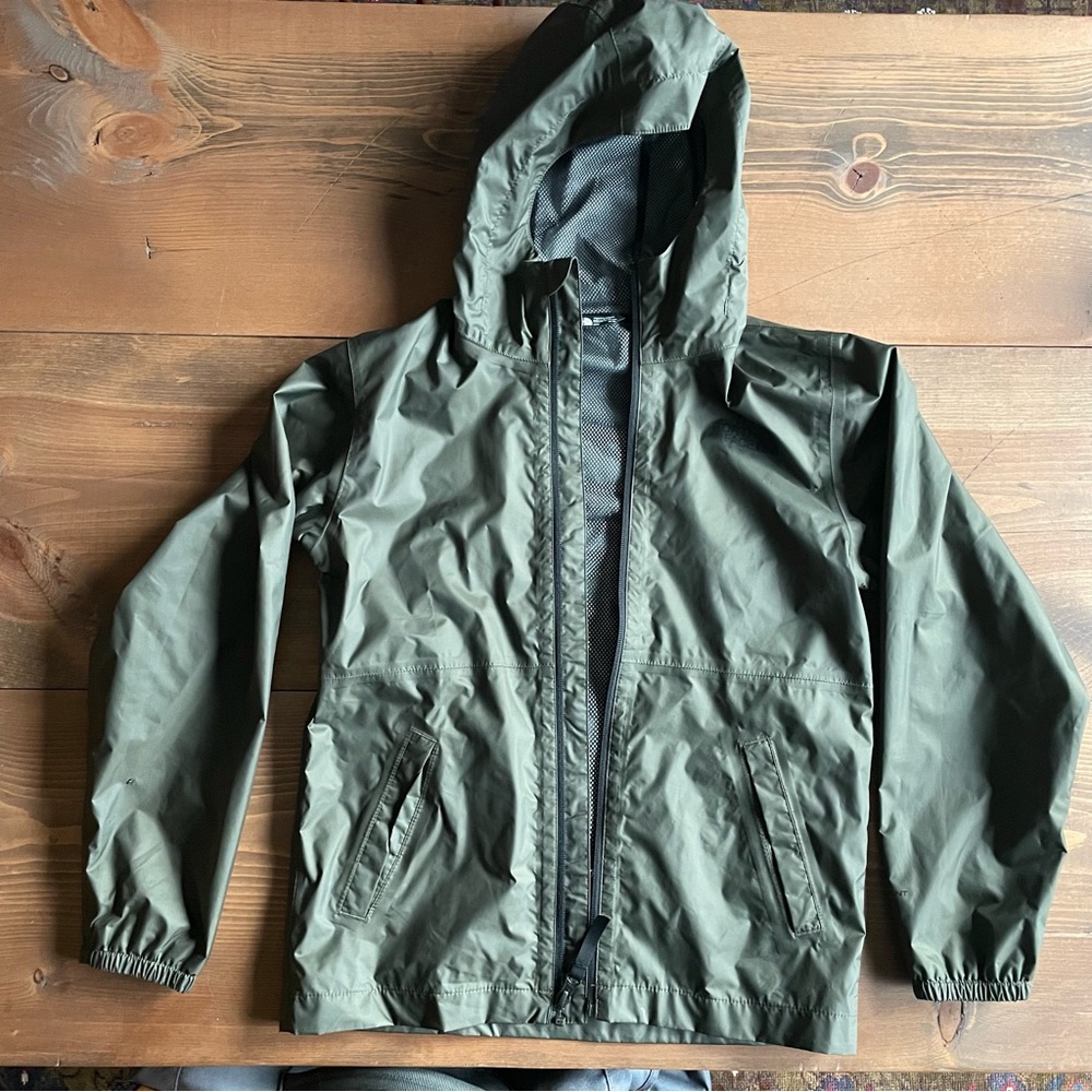 Boys North Face Rain Jacket, size 10/12